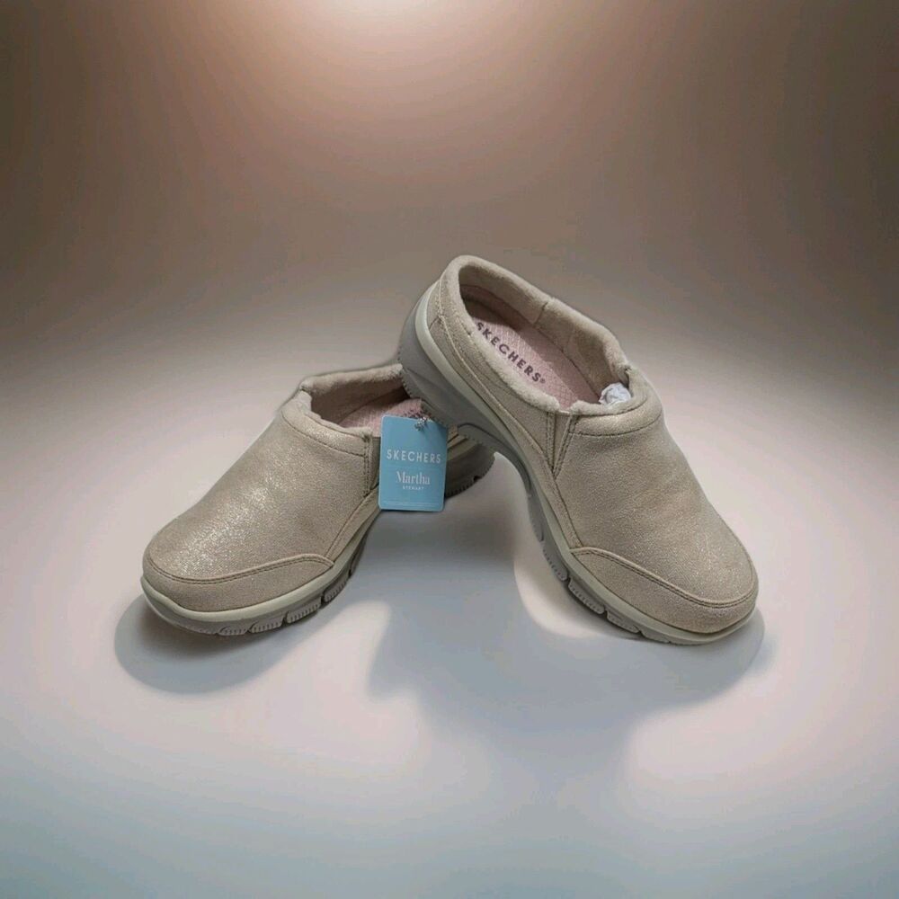 Skechers Women's, Martha Stewart x Relaxed Fit Easy Going Clog Size 6.5